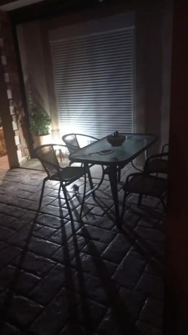 Mastic House Apartment